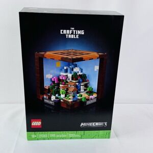 LEGO Minecraft The Crafting Table Collectible Video Game Building Set 21265